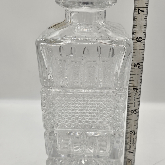 Sclarny Bohemia Crystal Glass Decanter - Picture 13 of 13